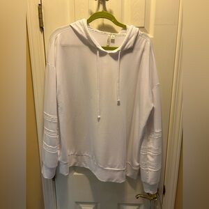 Live-Well Lifestyle Women’s XL Lightweight 
L/Sleeve Hooded Top-Unique Sleeves